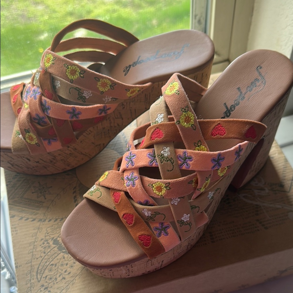 Free people Lisbon multi peach cork platform new without box 40/9.5 Floral Wedge